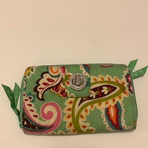 Vera Bradley Mint Green Paisley Print Wallet